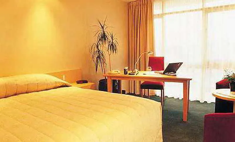 Holiday Inn On Avon 크라이스트처치 3*,  뉴질랜드